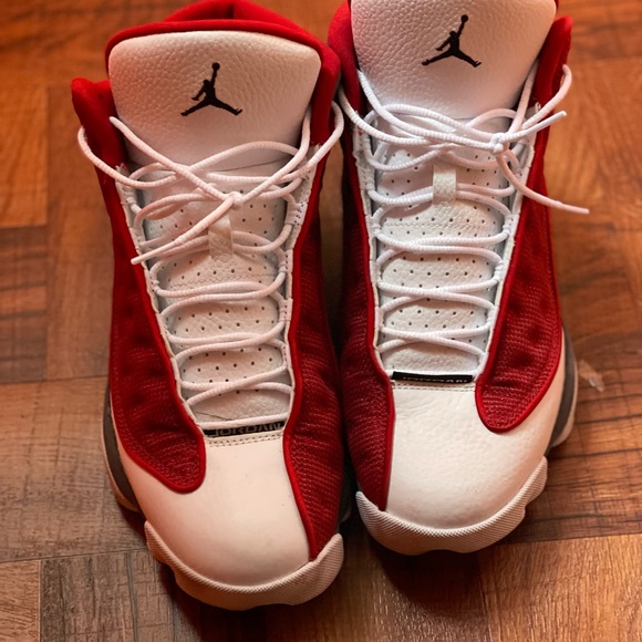 Air Jordan 13 Retro , size 10 men , open box like new